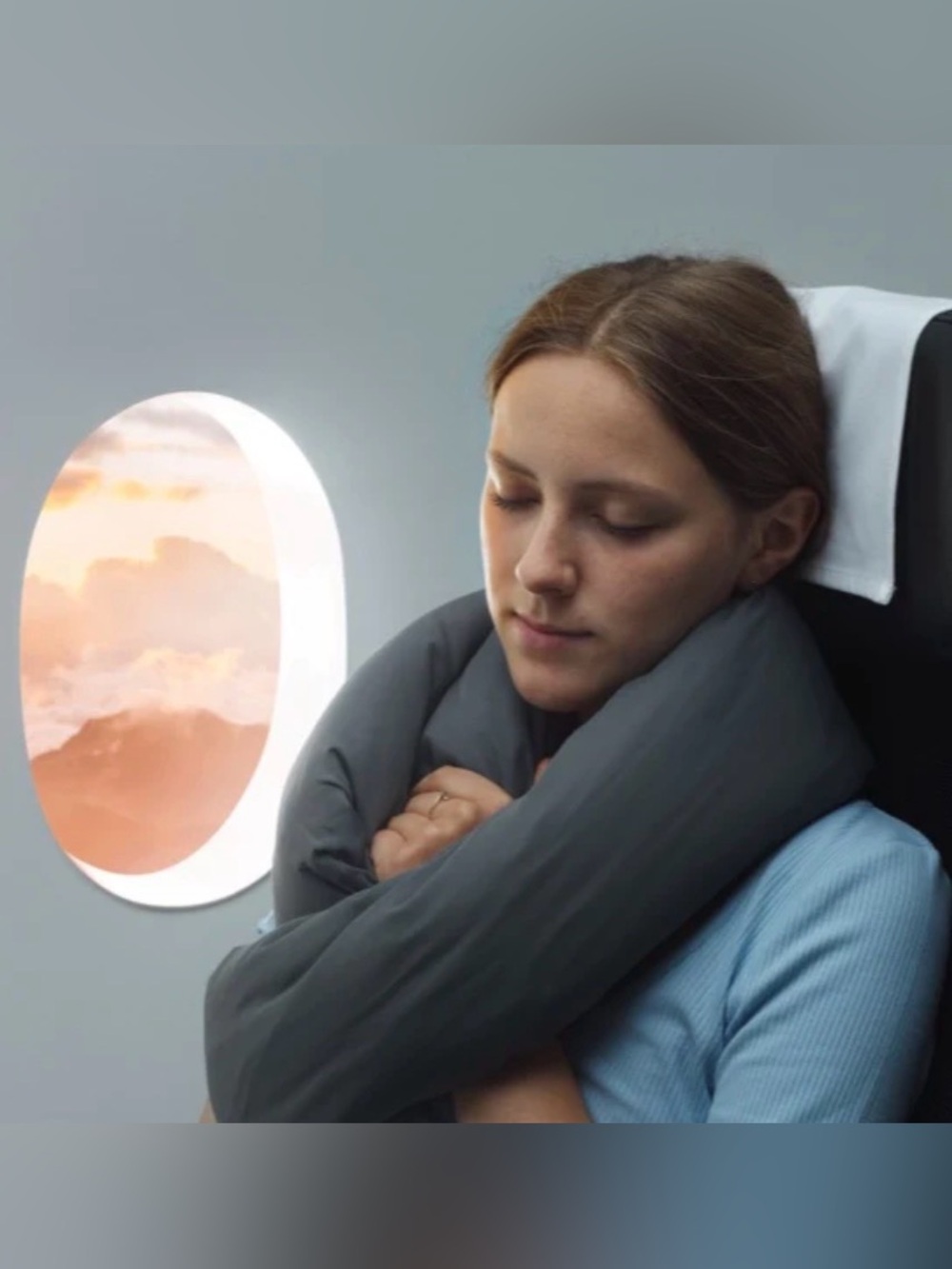 Infinity Multi-Purpose Pillow. - Picture 5 of 6